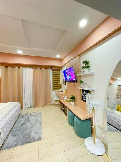 Lovely Unit With Free Wi-Fi & Netflix I Across Naia T3 Airport Manila Ngoại thất bức ảnh