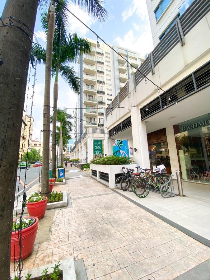 Lovely Unit With Free Wi-Fi & Netflix I Across Naia T3 Airport Manila Ngoại thất bức ảnh